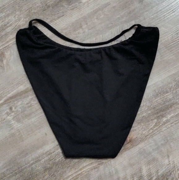BATHING SUIT BUNDLE-Black Top and Bottom - Picture 6 of 7